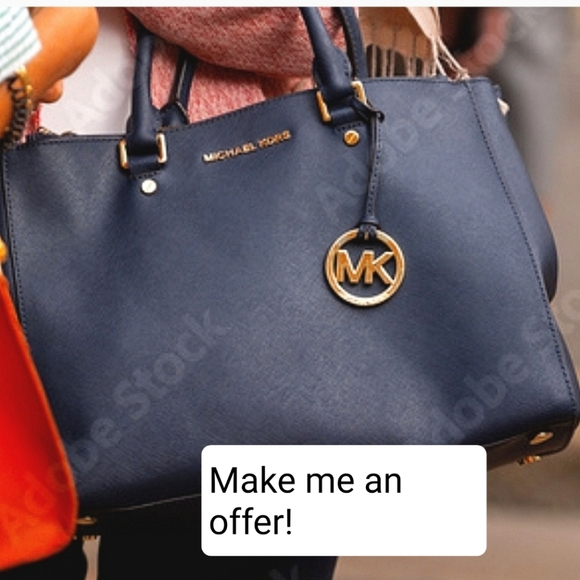 Michael Kors Handbags - EUC  MICHAEL KORS SUTTON SAFFIANO LEATHER SATCHEL.   Large